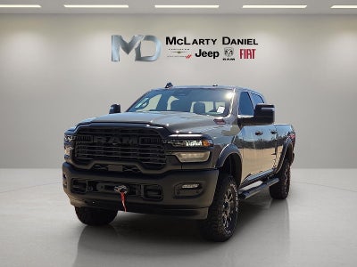 2026 RAM 2500 Tradesman Crew Cab 4x4 6'4' Box
