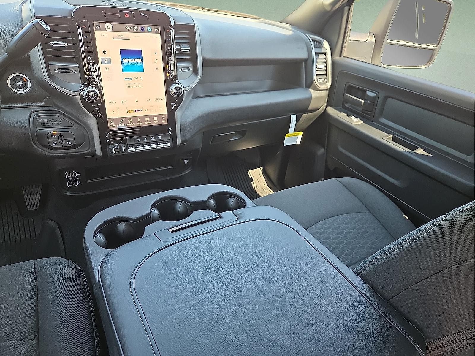 2026 RAM 2500 RAM 2500 TRADESMAN CREW CAB 4X4 6'4' BOX