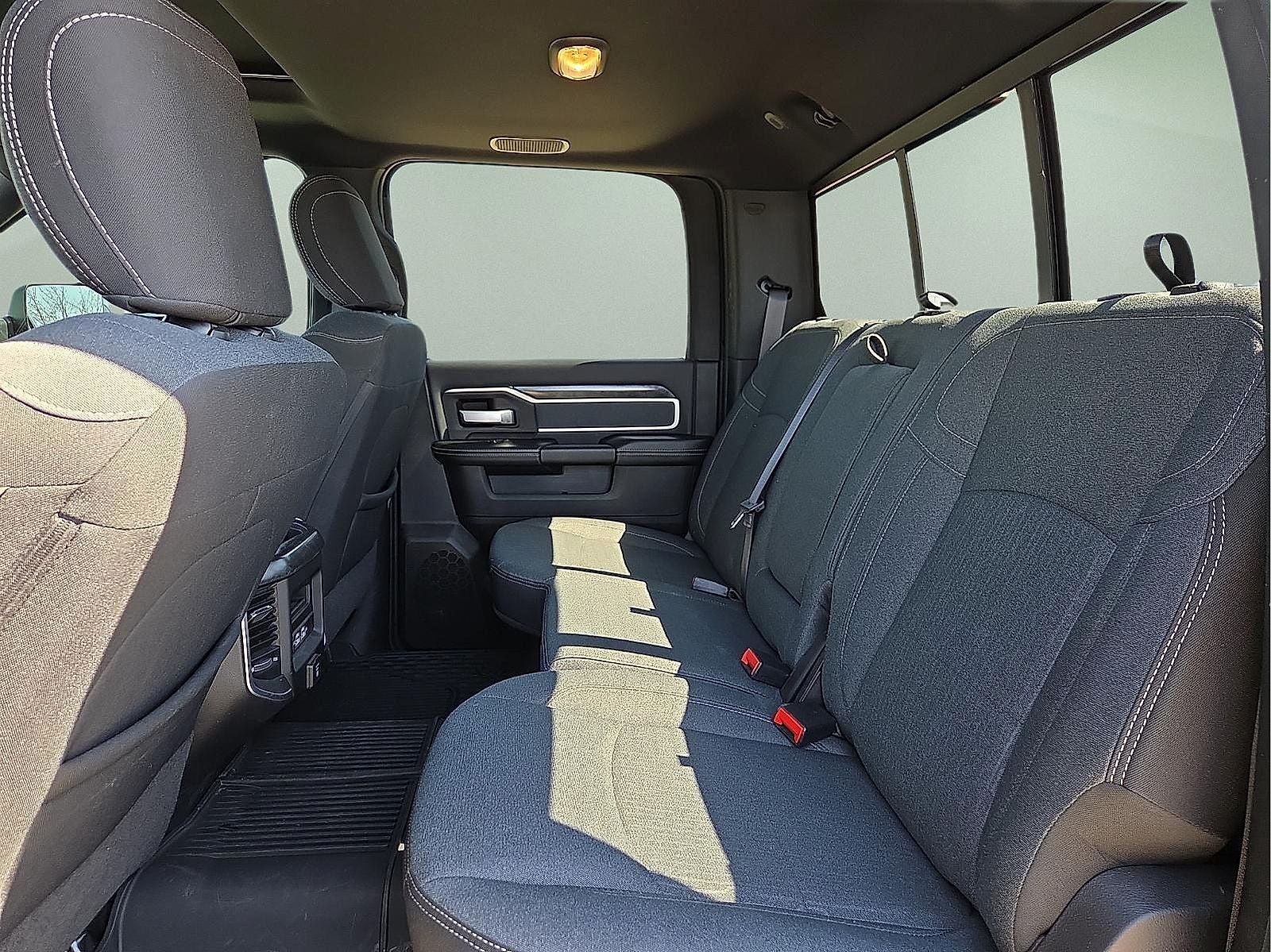 2021 RAM 2500 Big Horn Crew Cab 4x4 6'4' Box