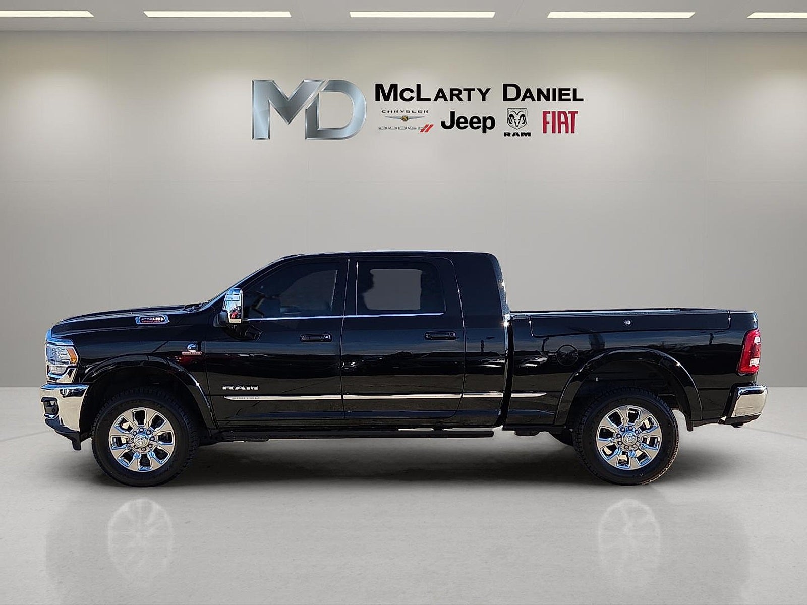 2024 RAM 2500 Limited Mega Cab 4x4 6'4' Box