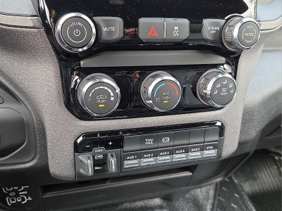 2026 RAM Ram 3500 Chassis Cab RAM 3500 TRADESMAN CREW CAB CHASSIS 4X4 60' CA