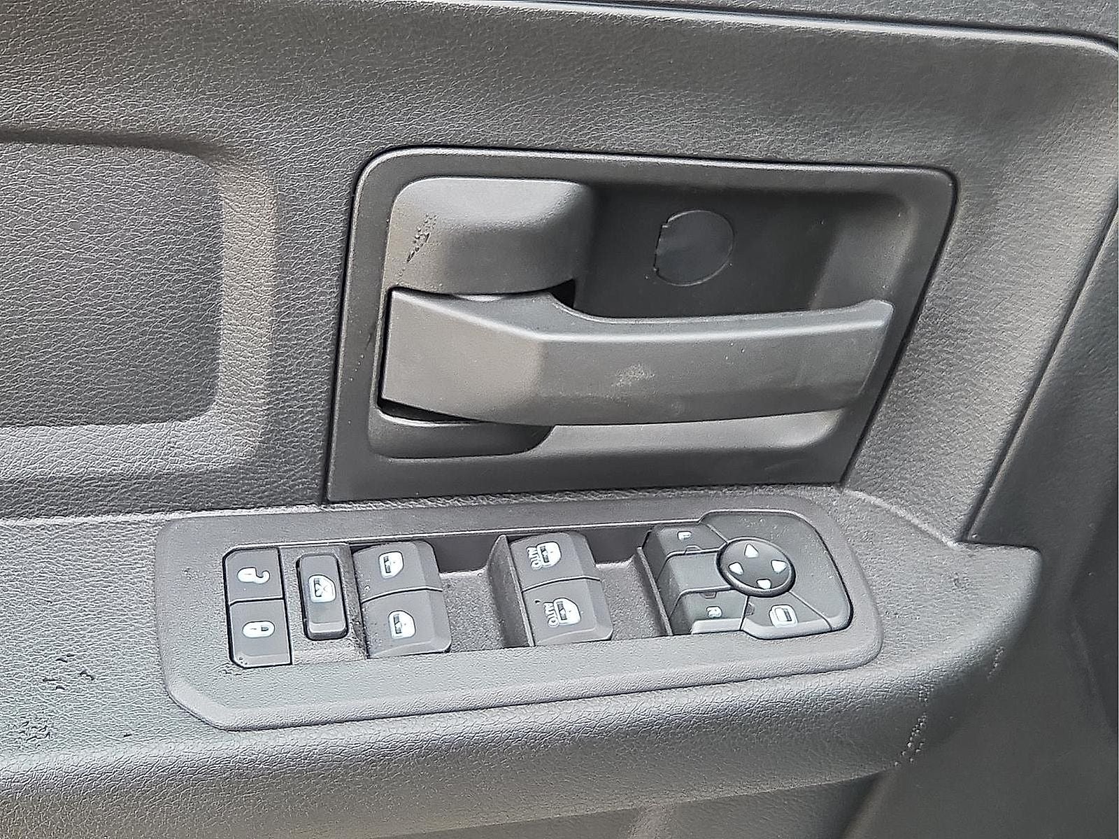 2026 RAM 3500 Tradesman/Big Horn