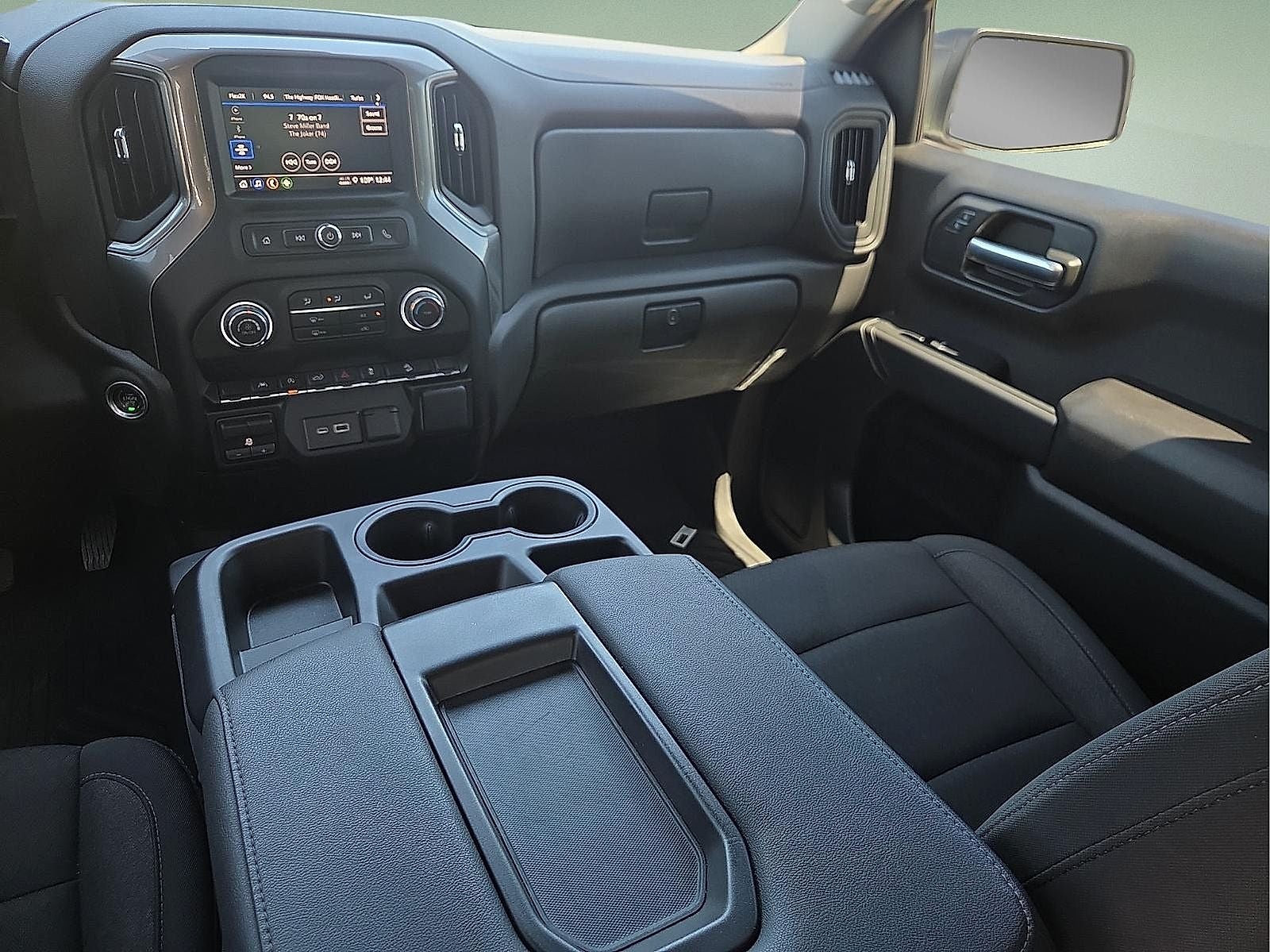2025 Chevrolet Silverado 1500 4WD Crew Cab Short Bed Custom Trail Boss