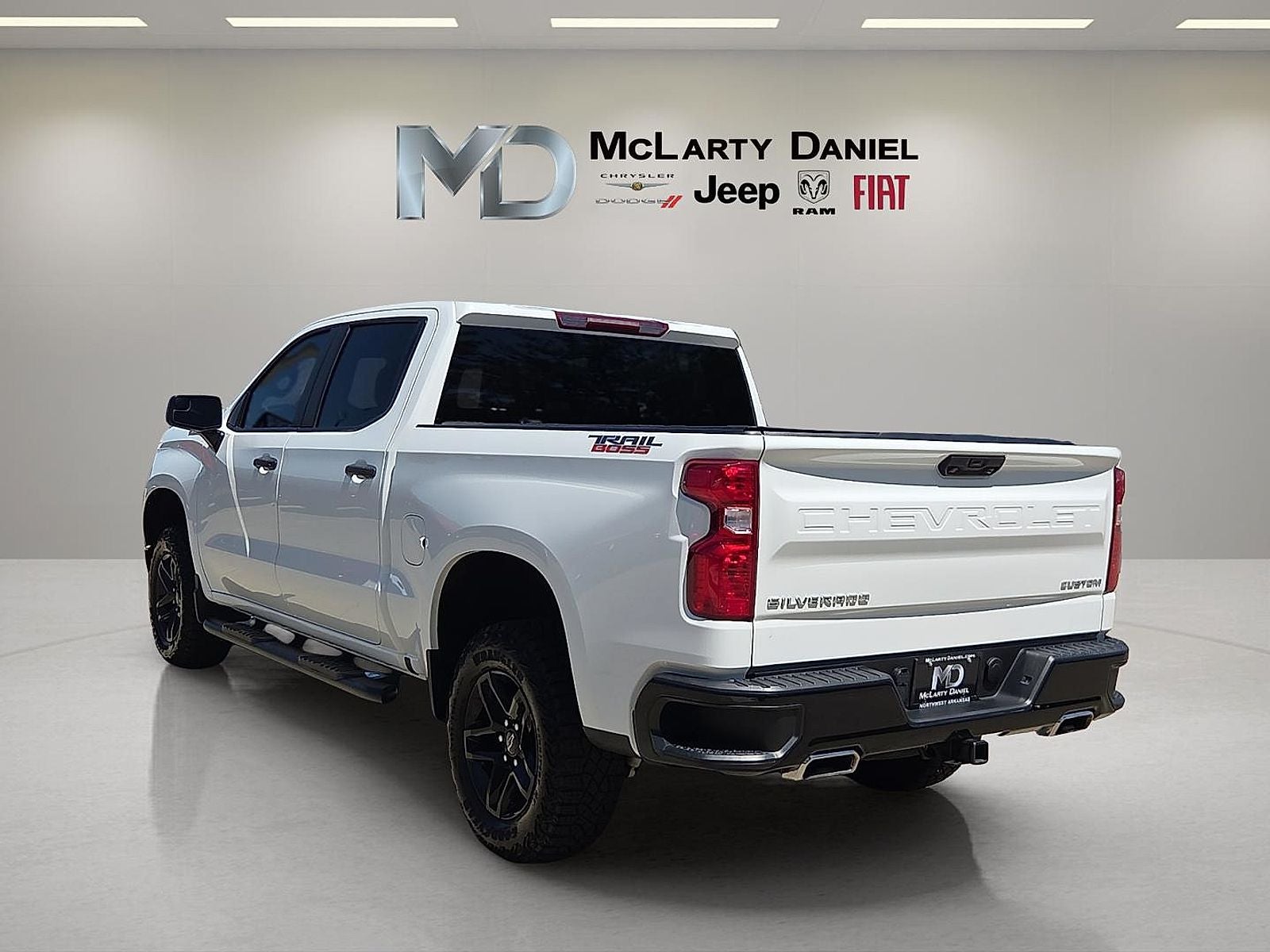 2025 Chevrolet Silverado 1500 4WD Crew Cab Short Bed Custom Trail Boss