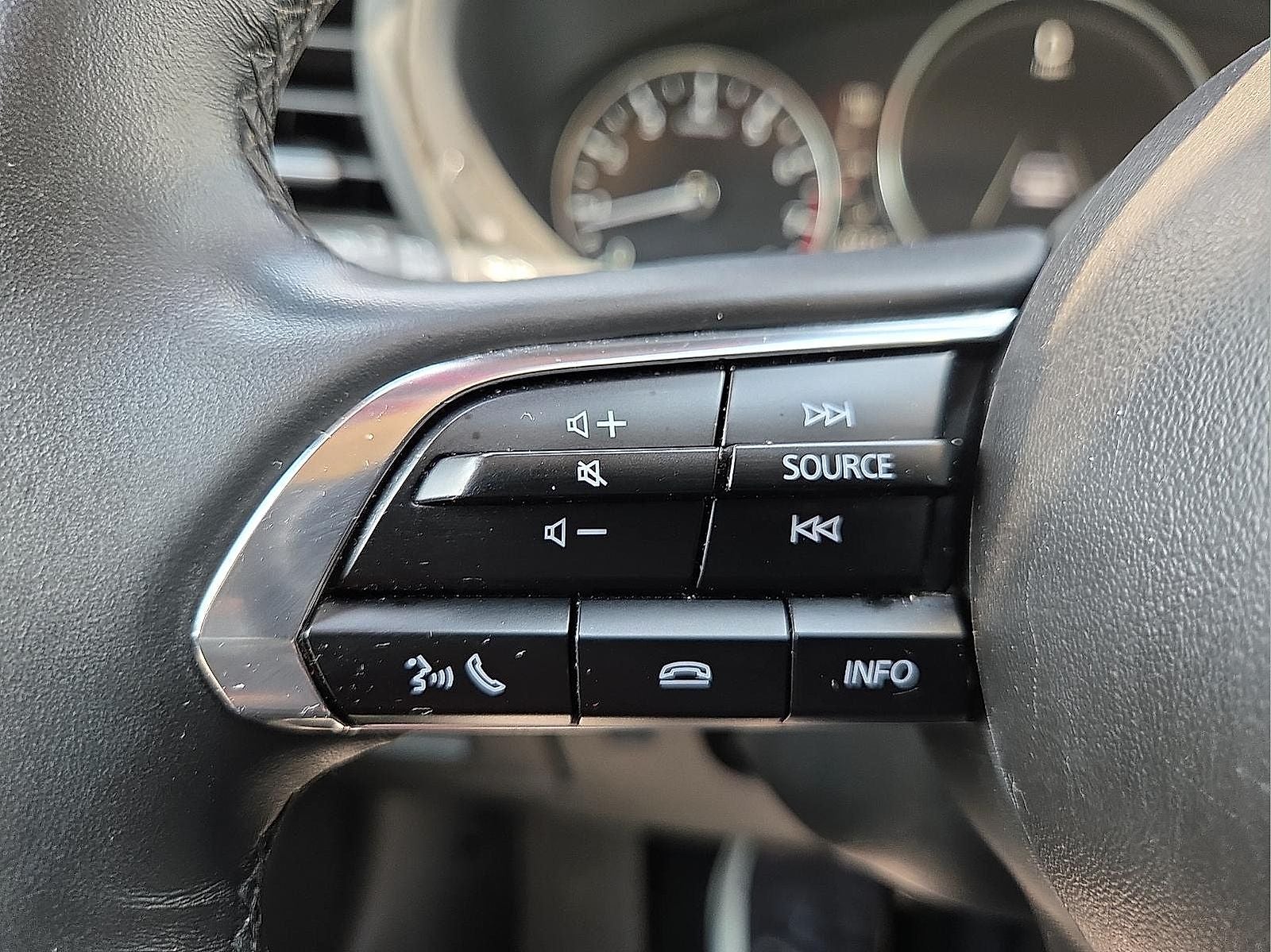 2025 Mazda Mazda3 2.5 S Select Sport