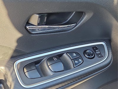 2021 Nissan Versa SR Xtronic CVT