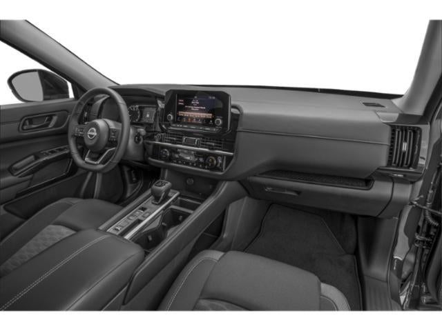 2025 Nissan Pathfinder SV FWD