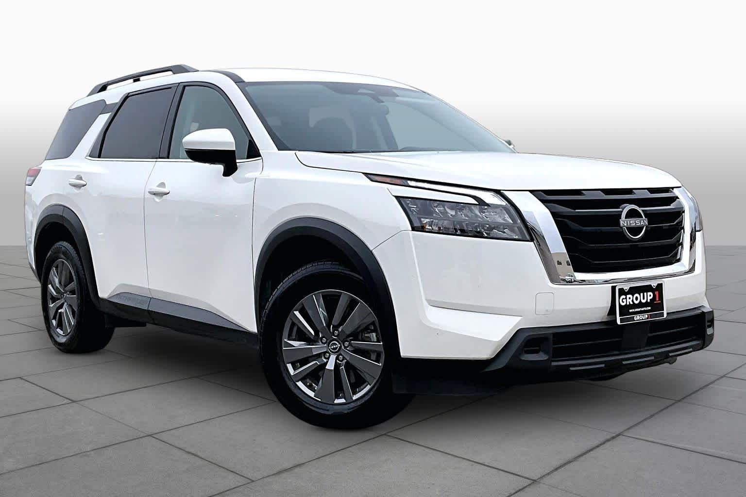 2025 Nissan Pathfinder SV FWD
