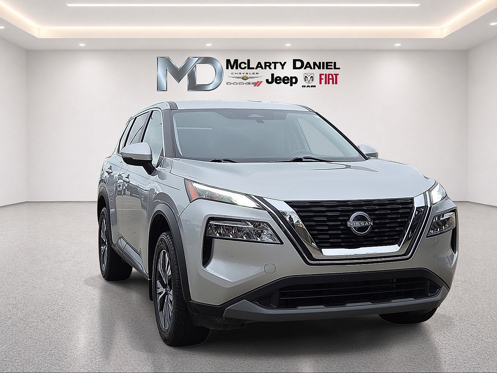 2023 Nissan Rogue SV FWD