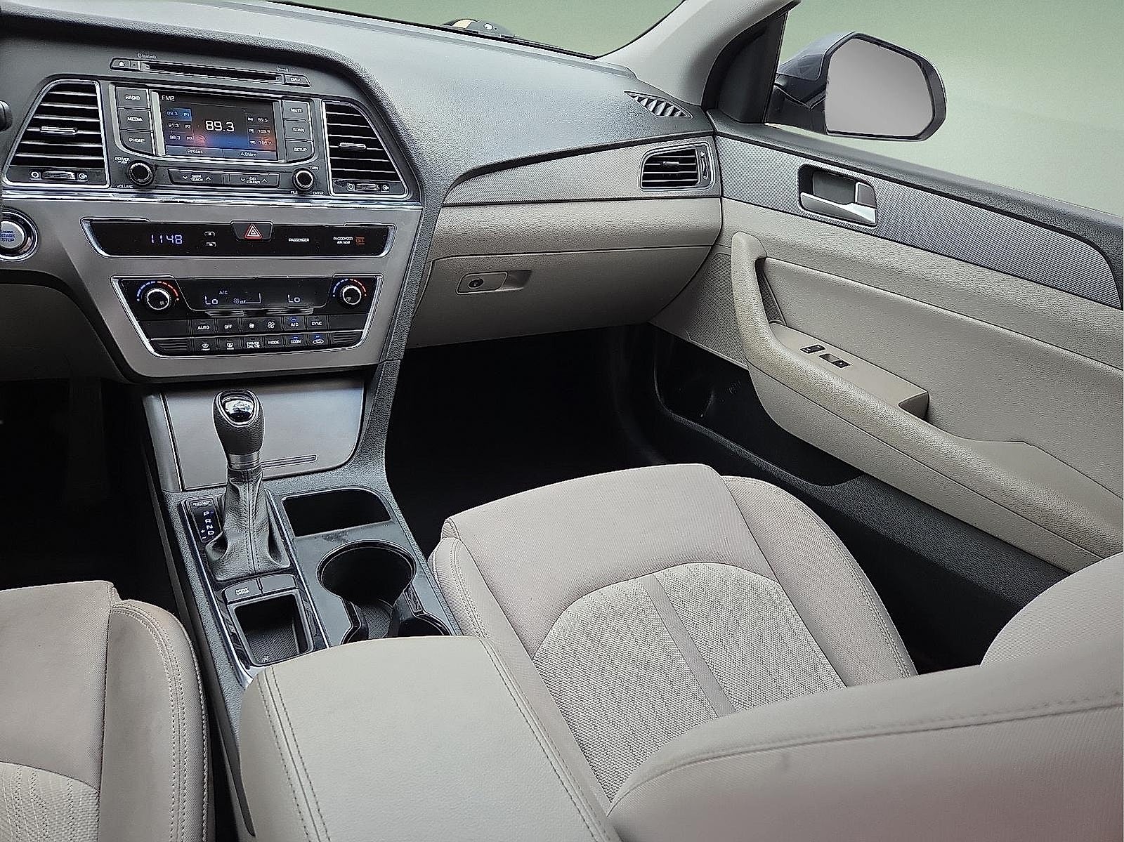 2016 Hyundai Sonata Hybrid SE