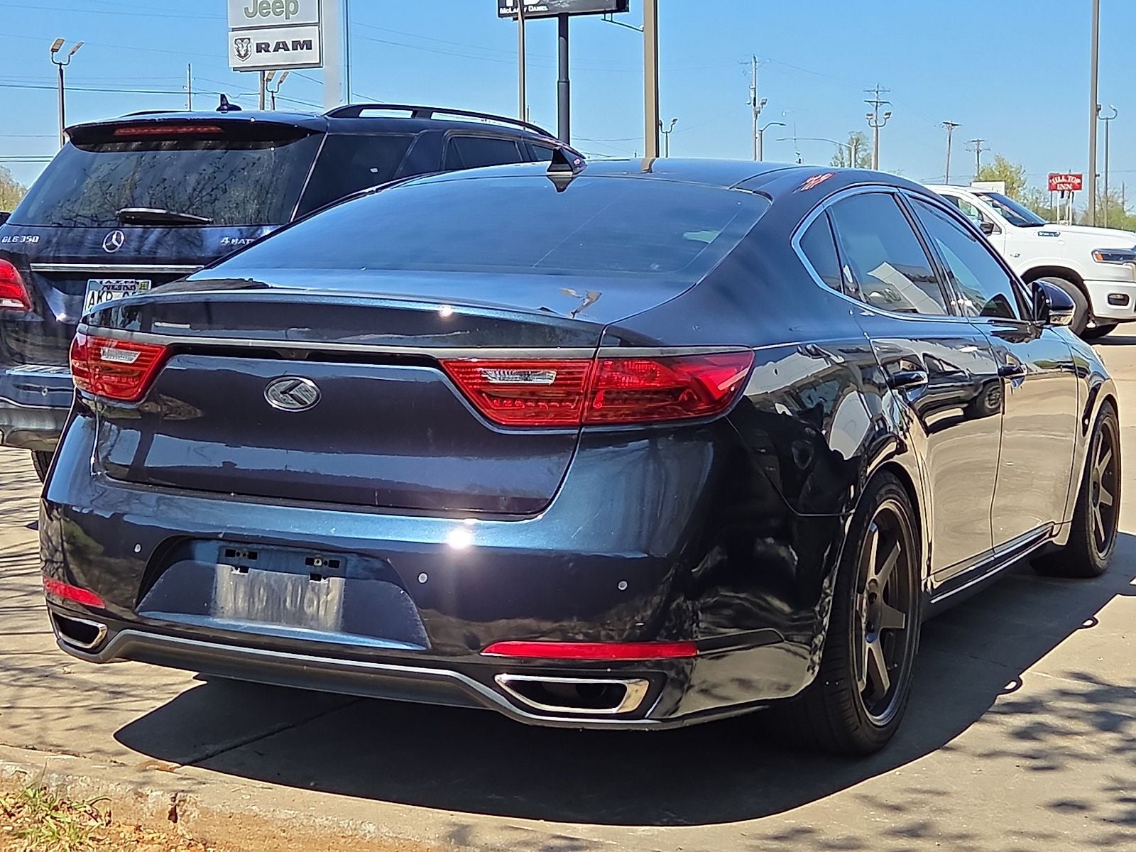 2017 Kia Cadenza Limited