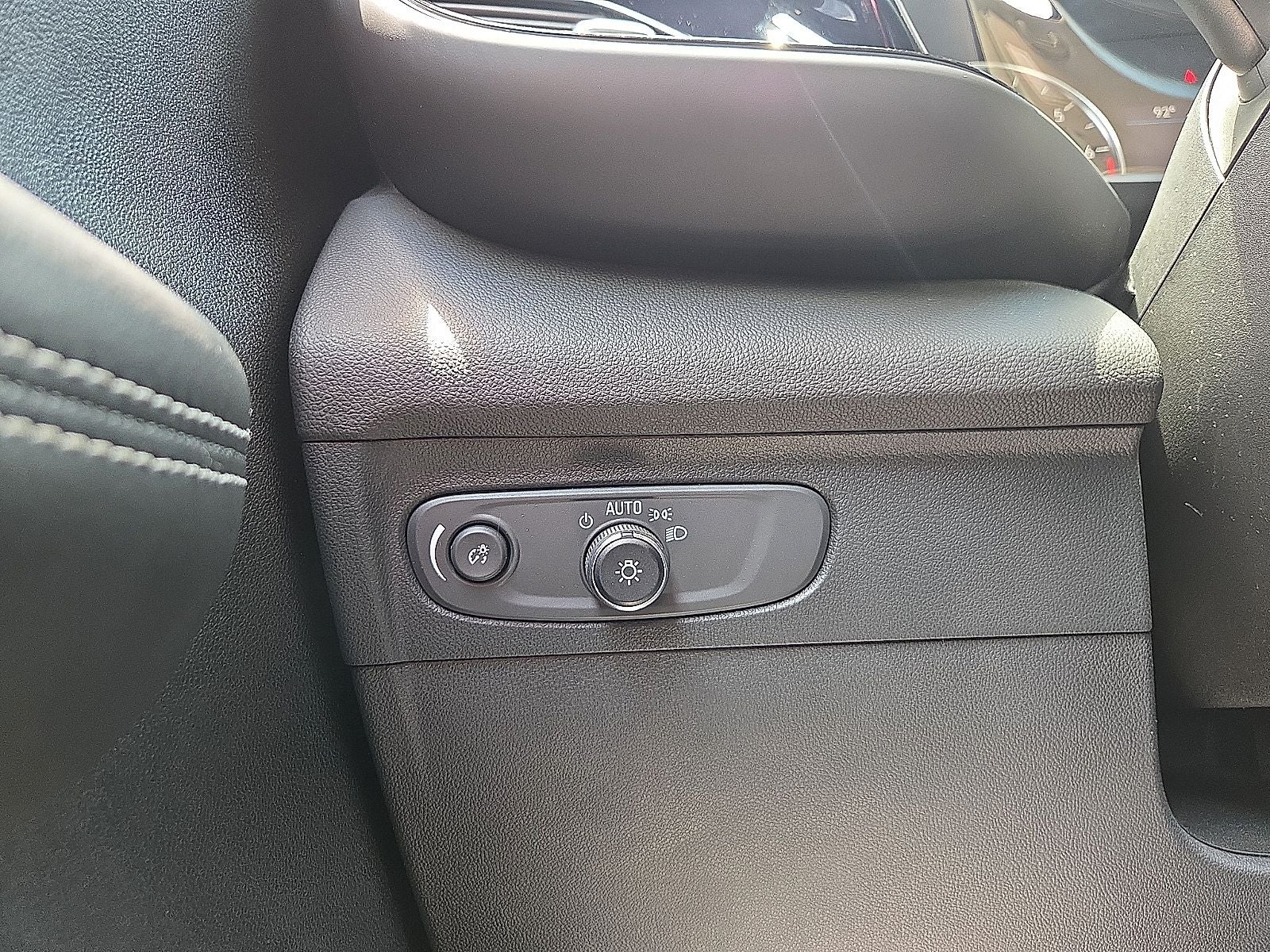 2023 Buick Envision Preferred FWD