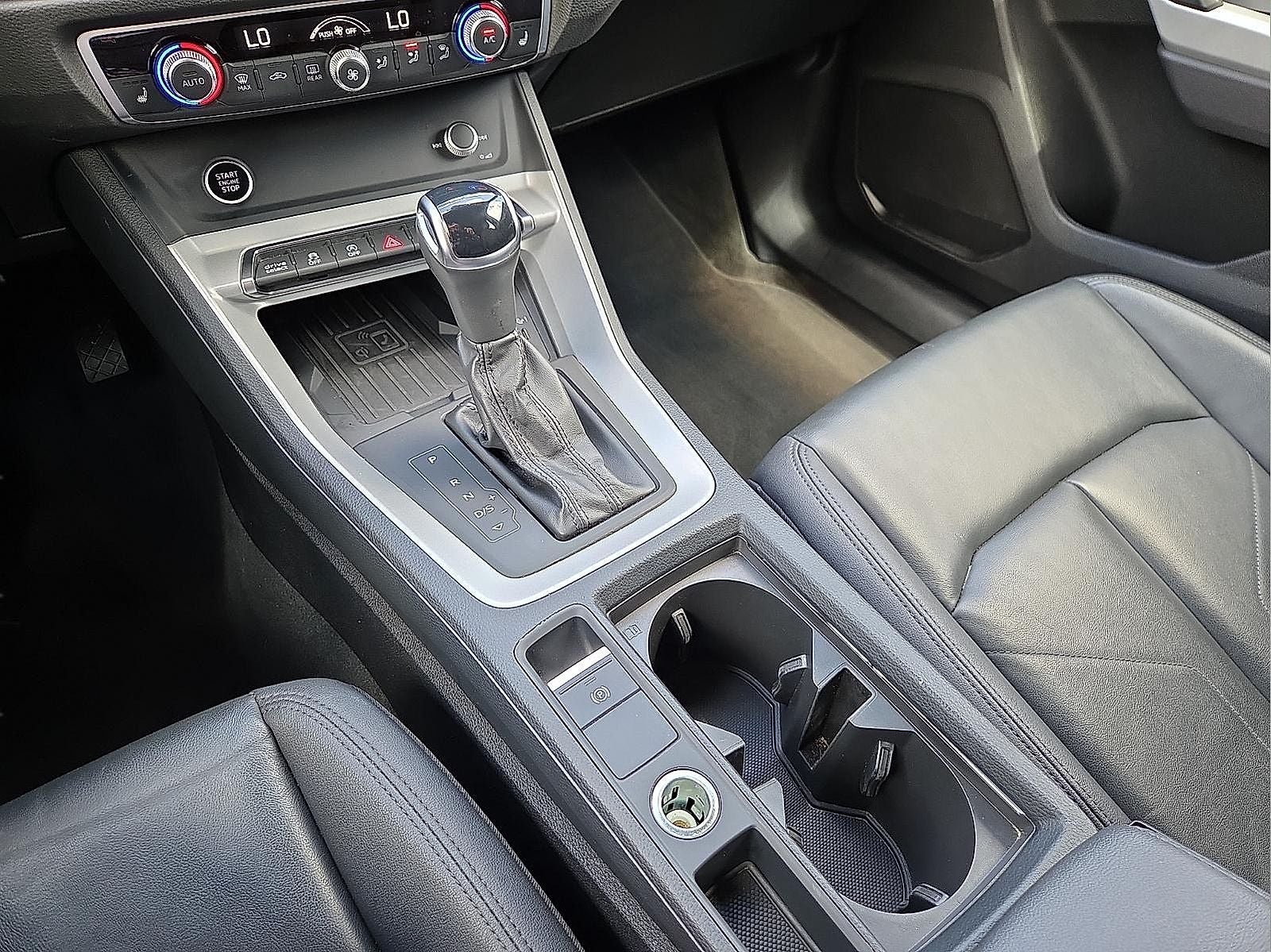 2024 Audi Q3 Premium 45 TFSI S line quattro Tiptronic