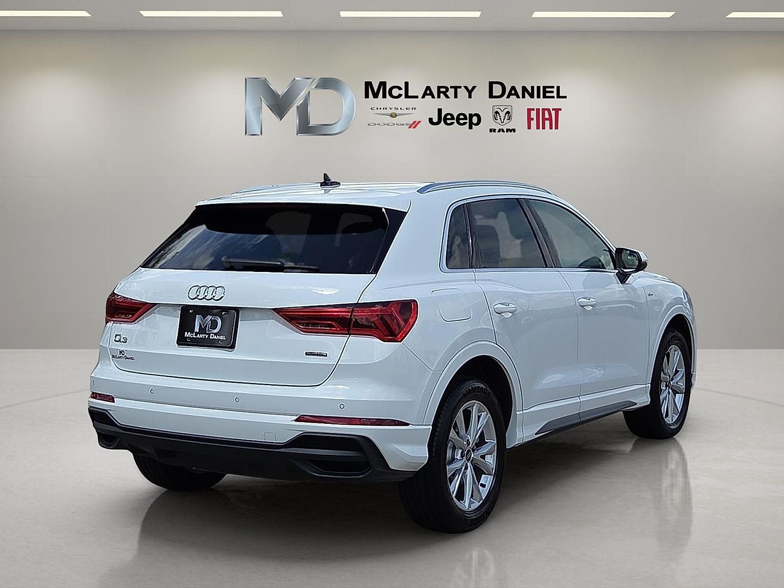 2024 Audi Q3 Premium 45 TFSI S line quattro Tiptronic
