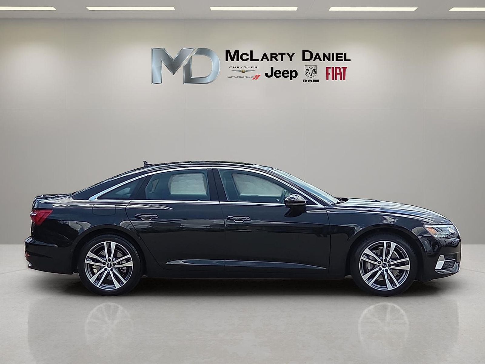 2023 Audi A6 Sedan Premium 45 TFSI quattro S tronic
