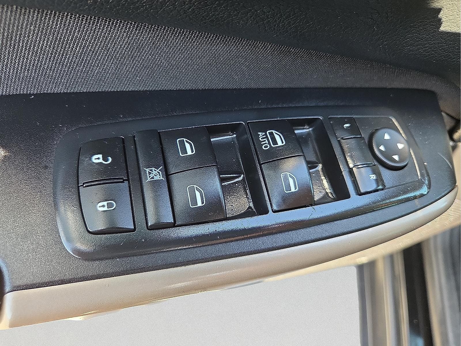 2017 Jeep Cherokee Sport