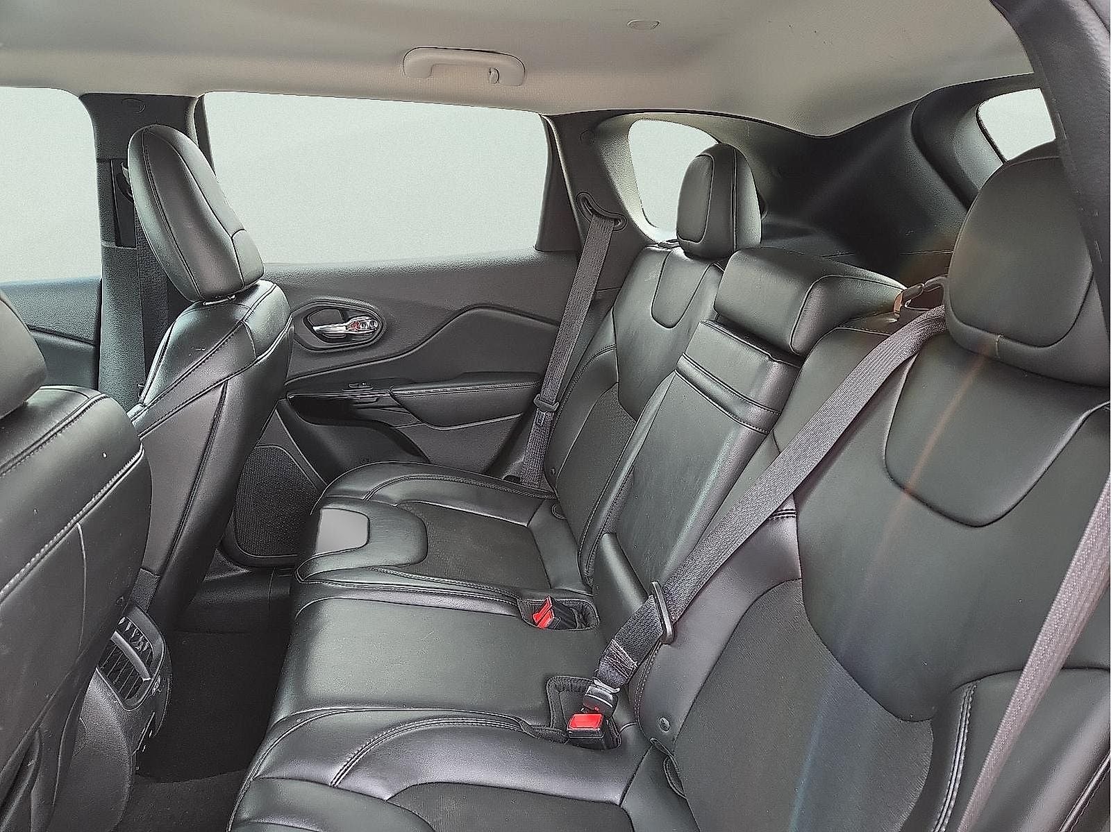 2019 Jeep Cherokee Altitude