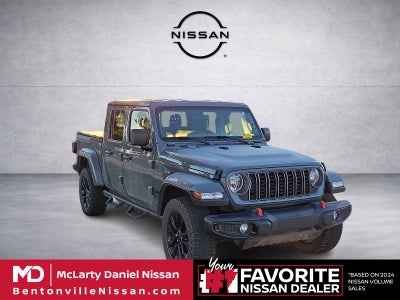 2025 Jeep Gladiator Nighthawk