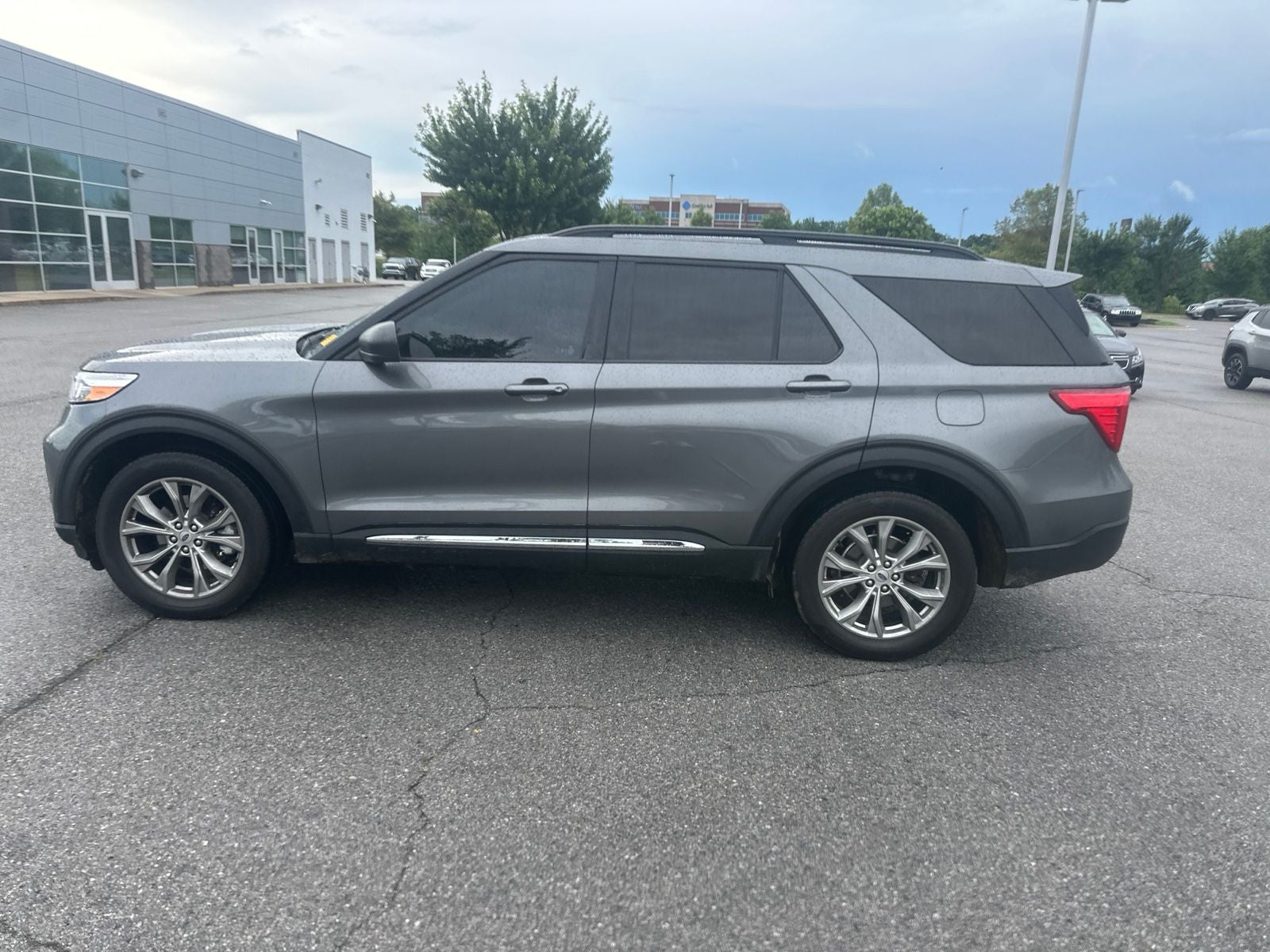 2023 Ford Explorer XLT