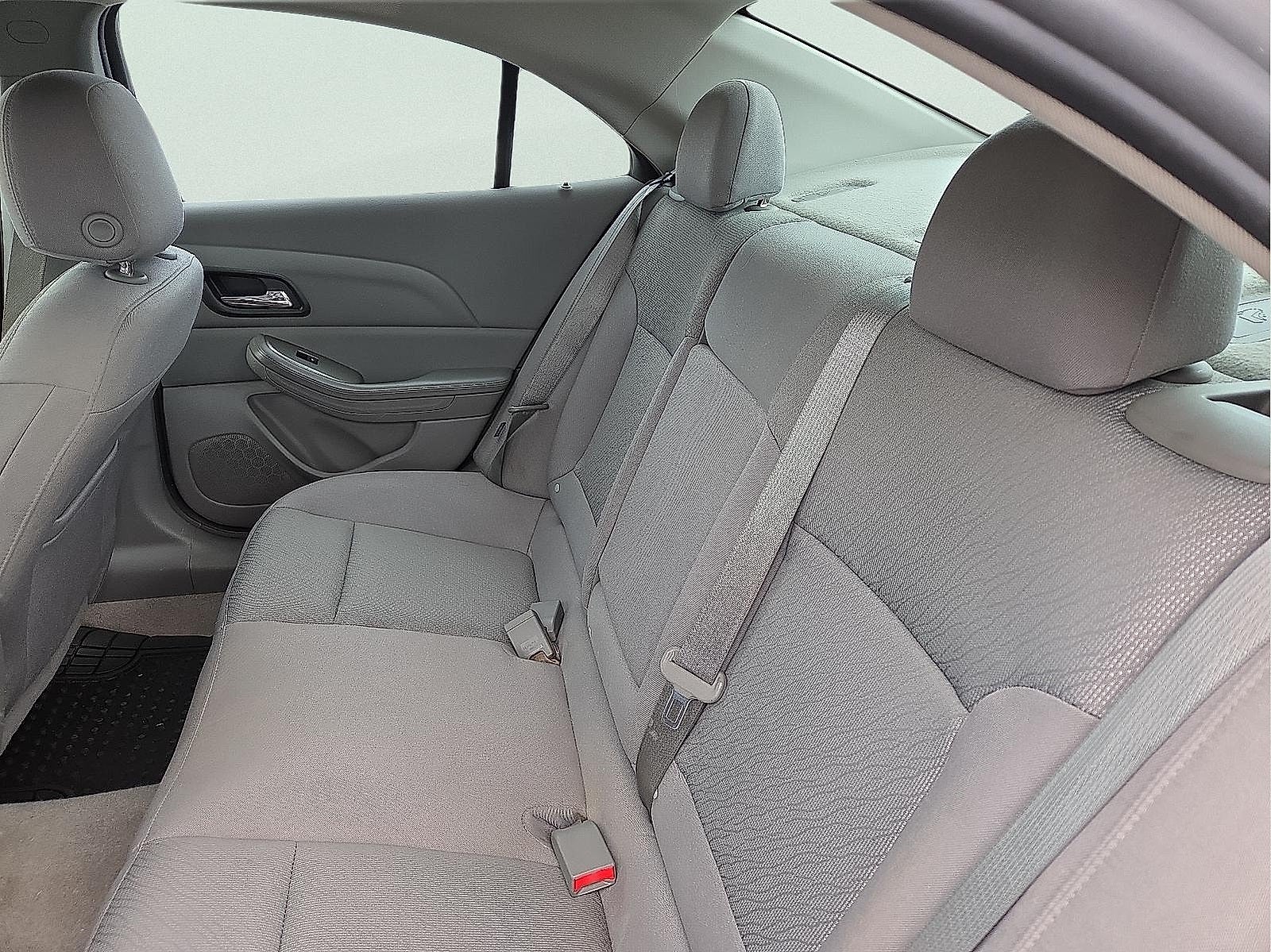 2014 Chevrolet Malibu LS 1LS