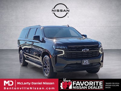 2023 Chevrolet Suburban RST