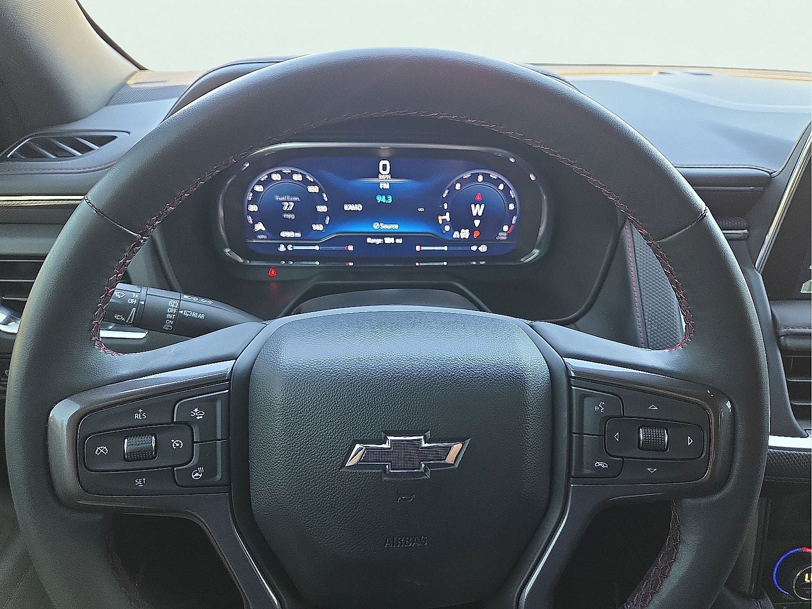 2023 Chevrolet Suburban RST