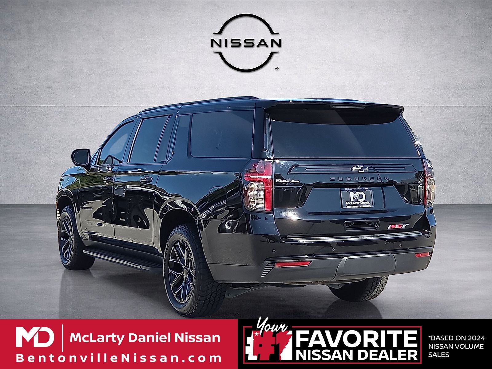 2023 Chevrolet Suburban RST