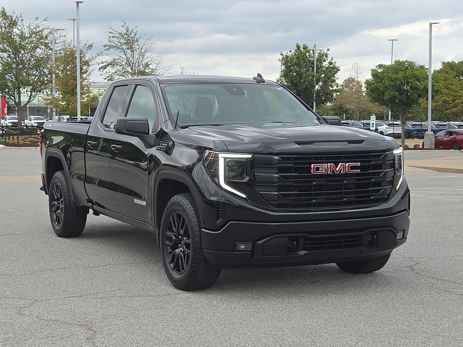 2024 GMC Sierra 1500 Elevation