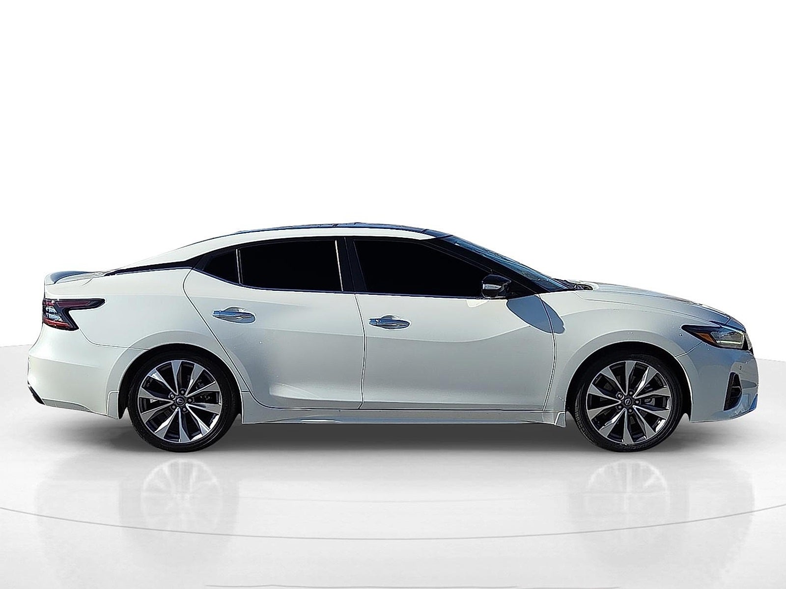 2023 Nissan Maxima Platinum