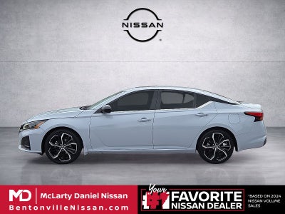 2023 Nissan Altima 2.5 SR