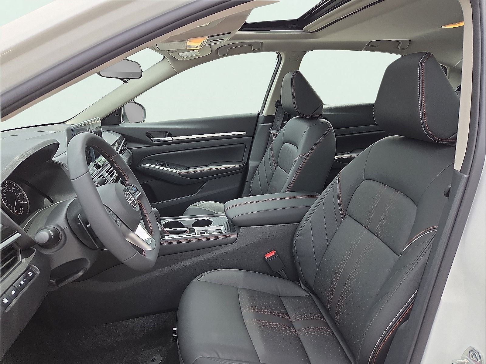 2026 Nissan Altima SR