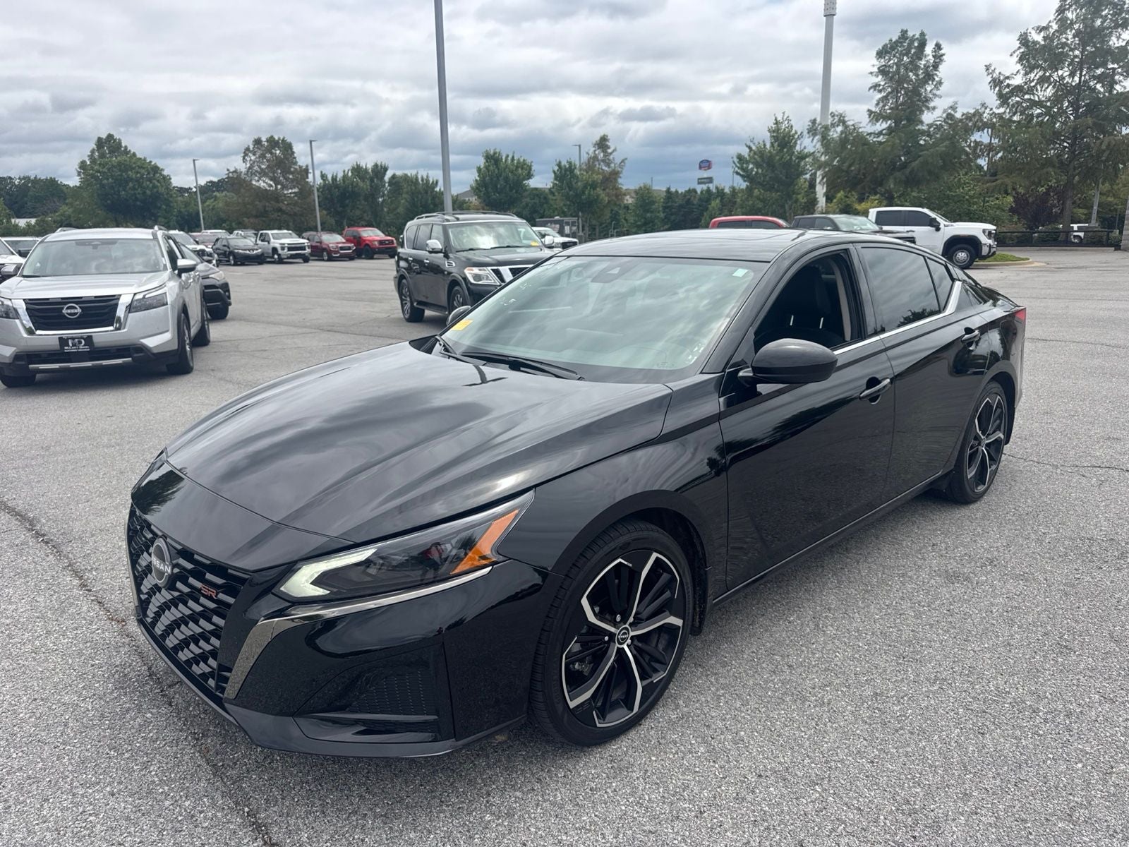 2025 Nissan Altima 2.5 SR