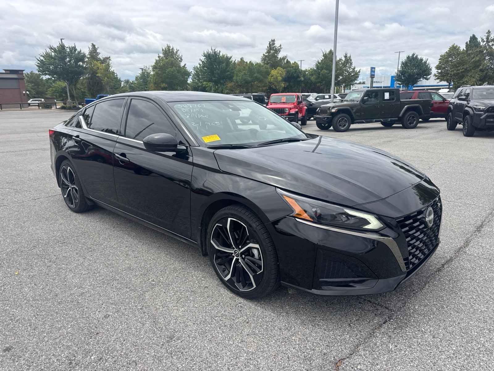 2025 Nissan Altima 2.5 SR