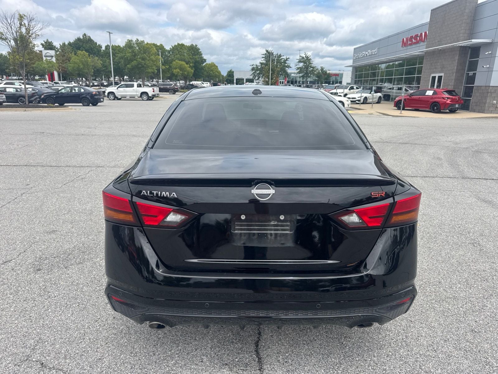 2025 Nissan Altima 2.5 SR