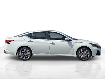 2026 Nissan Altima SV