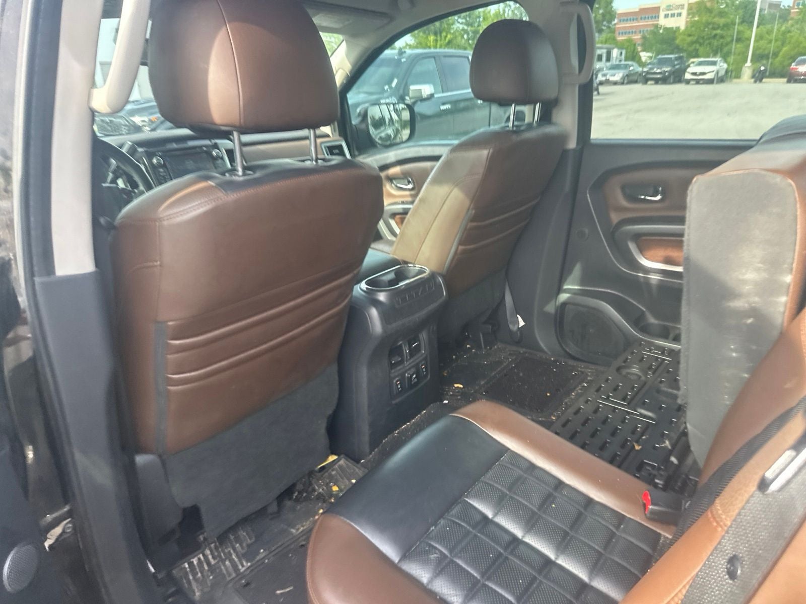 2017 Nissan Titan Platinum Reserve