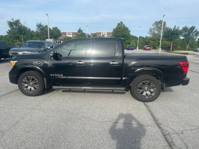 2017 Nissan Titan Platinum Reserve