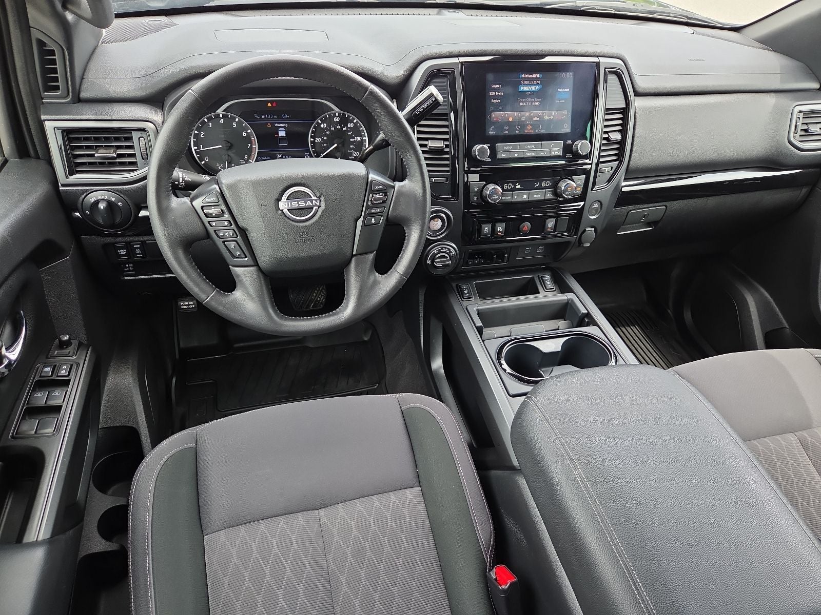 2023 Nissan Titan SV