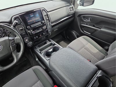 2023 Nissan Titan SV