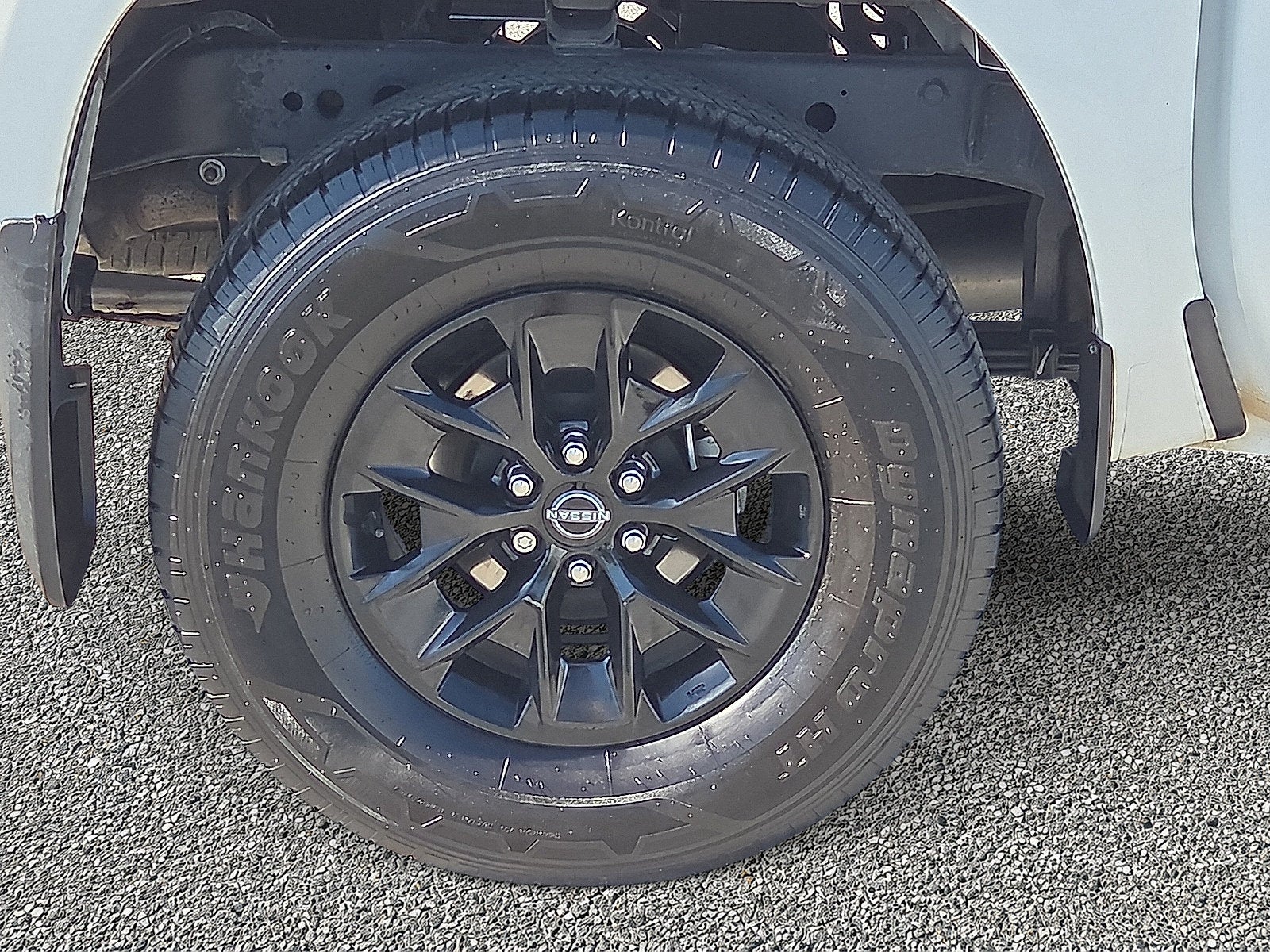 2025 Nissan Frontier S