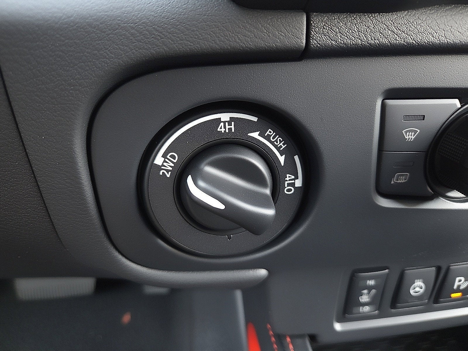2027 Nissan Frontier PRO-4X