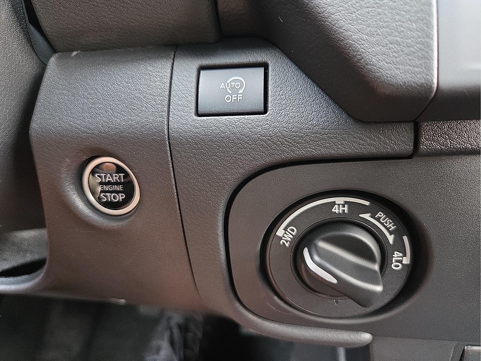 2025 Nissan Frontier Crew Cab PRO-4X®