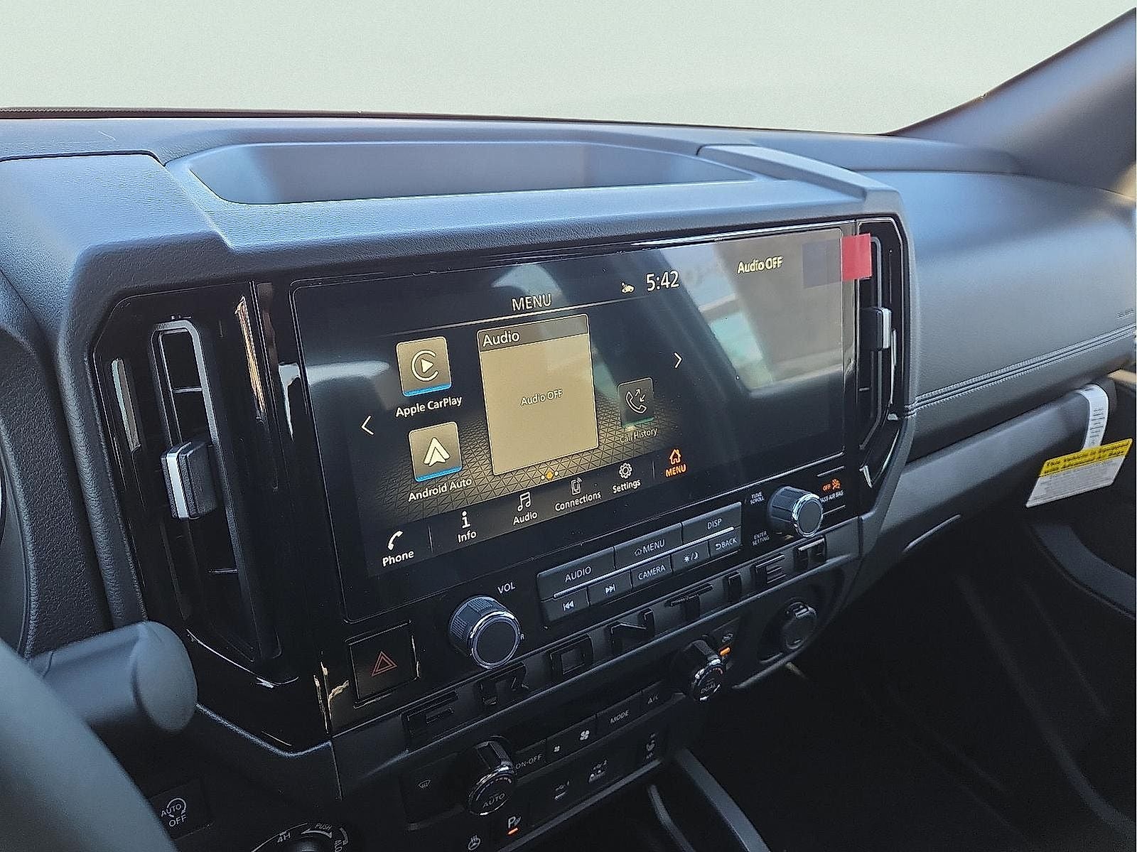 2026 Nissan Frontier Crew Cab SV