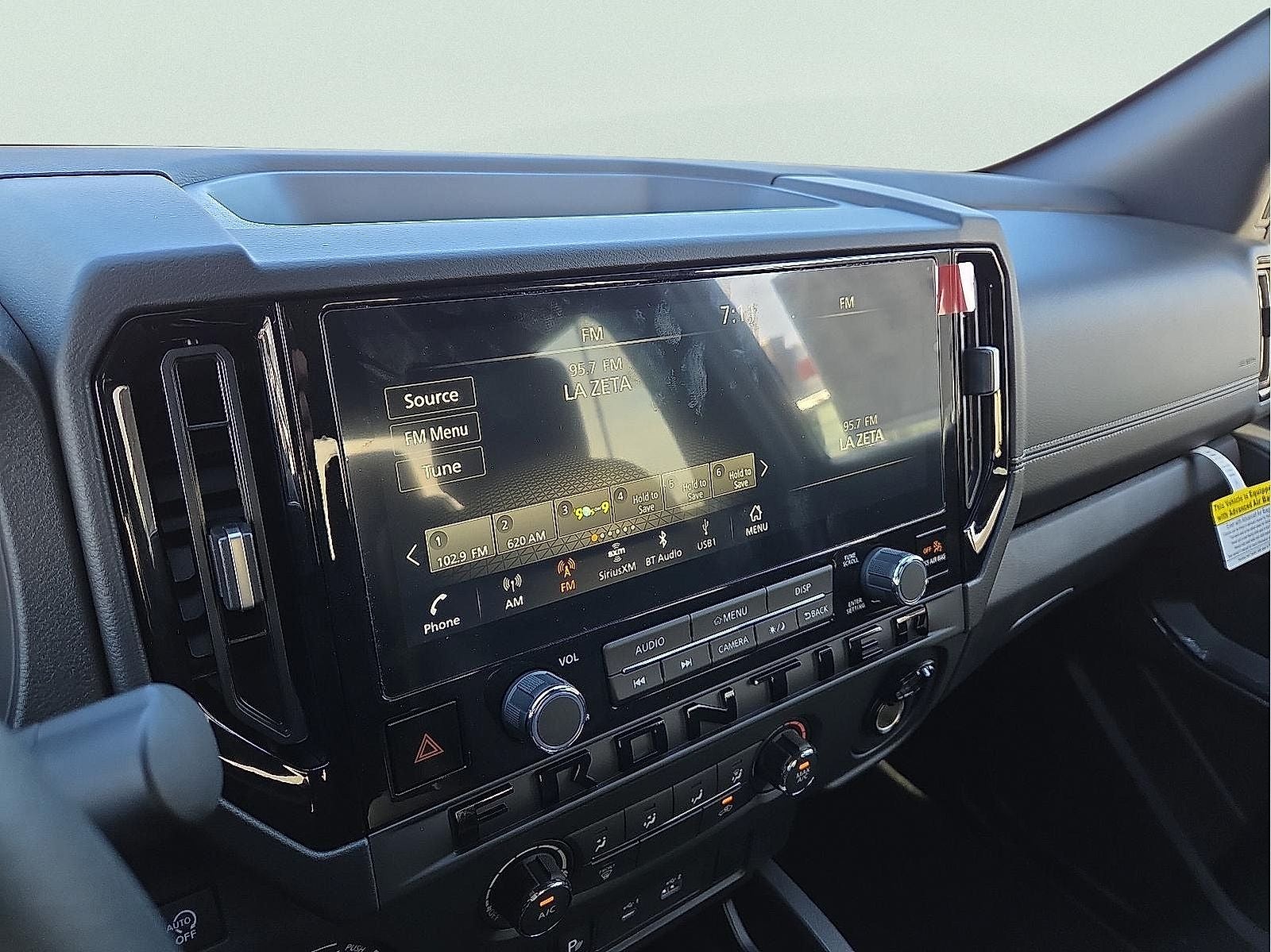 2026 Nissan Frontier Crew Cab SV