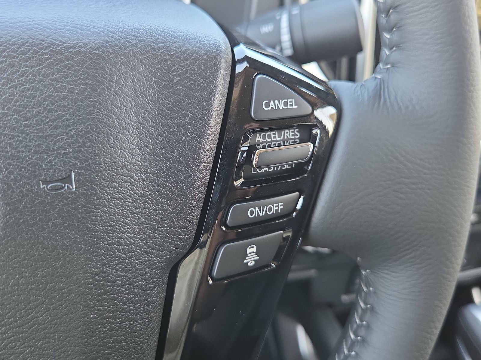 2027 Nissan Frontier Crew Cab SV