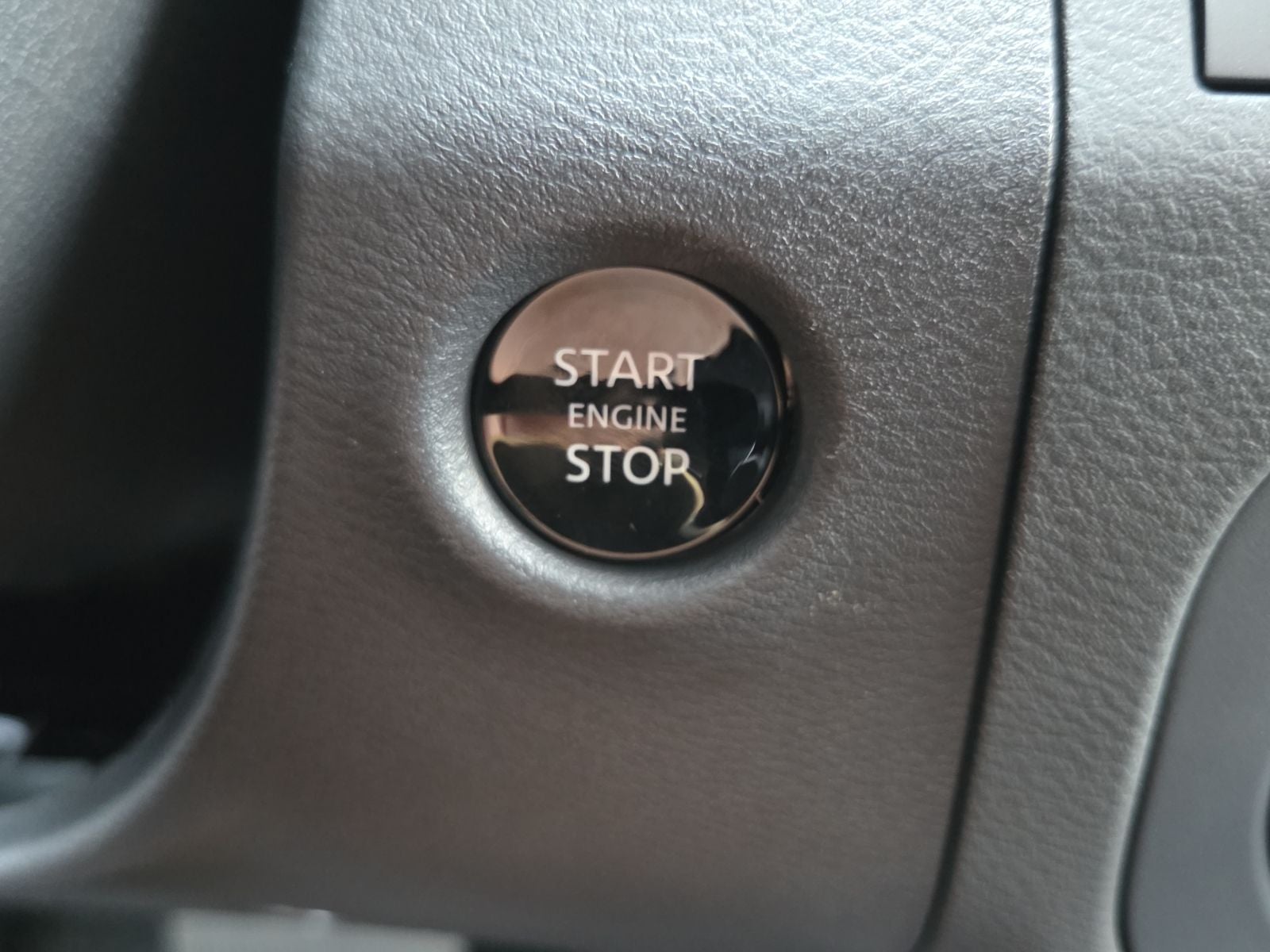 2027 Nissan Frontier Crew Cab SV
