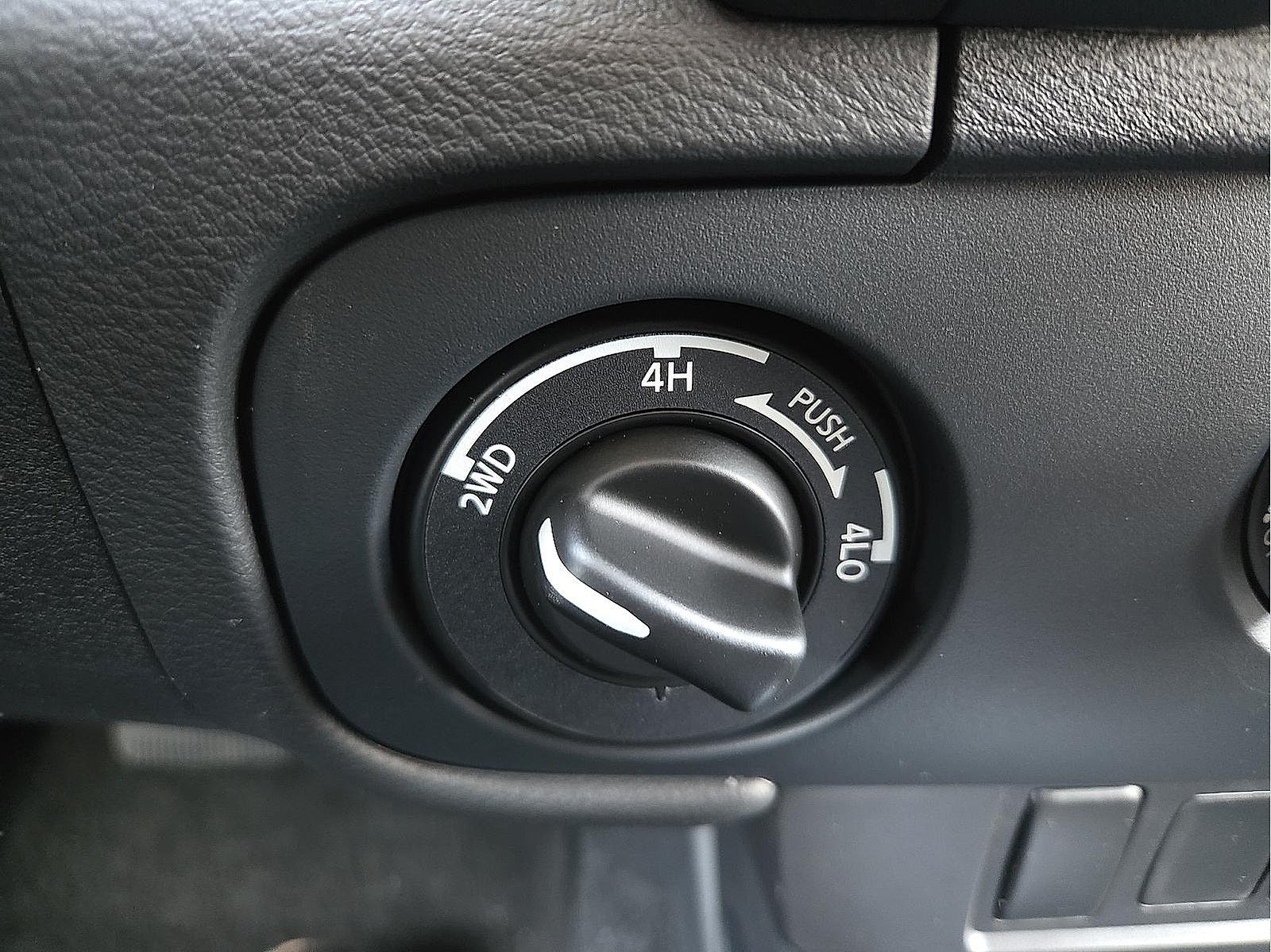 2026 Nissan Frontier Crew Cab S