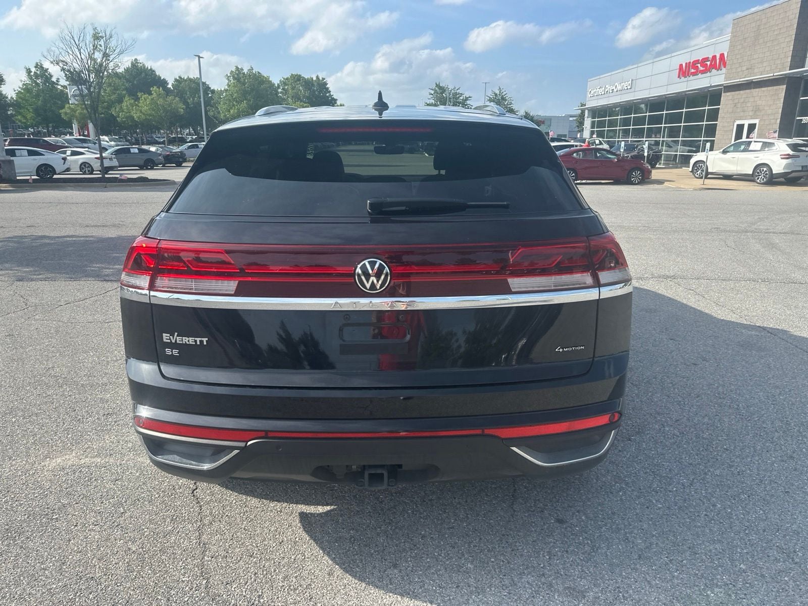 2024 Volkswagen Atlas Cross Sport 2.0T SE w/Technology