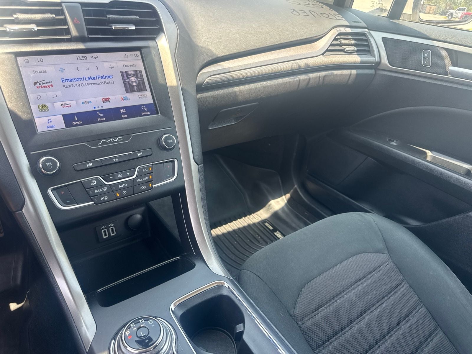 2020 Ford Fusion SE
