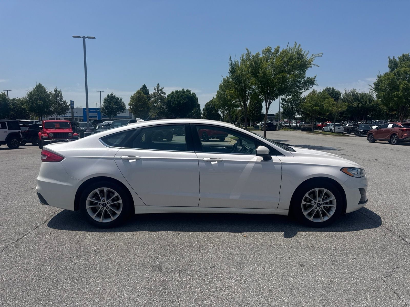 2020 Ford Fusion SE